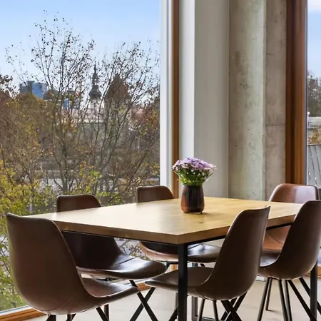 Апартаменти Luxury Penthouse In Area, Balcony & Parking Таллінн