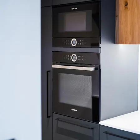 Luxury Penthouse In Area, Balcony & Parking Apartamento