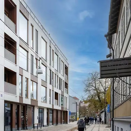 Luxury Penthouse In Area, Balcony & Parking * Tallin