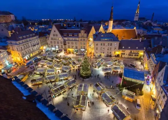 Luxury Penthouse In Area, Balcony & Parking Lägenhet