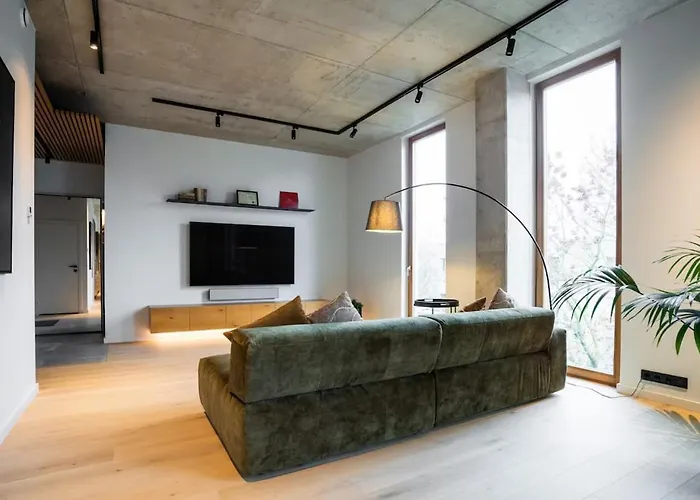 Lägenhet Luxury Penthouse In Area, Balcony & Parking