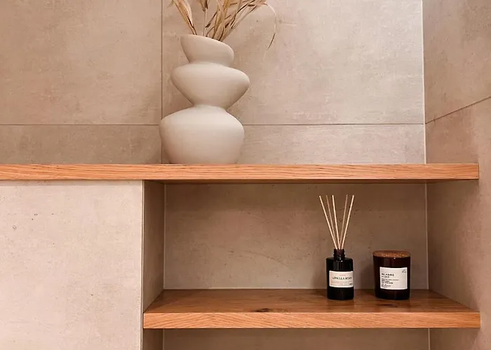 Luxury Penthouse In Area, Balcony & Parking Apartament