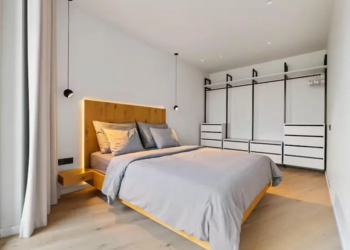 Apartament Luxury Penthouse In Area, Balcony & Parking Tallin