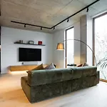 Apartman Luxury Penthouse In Area, Balcony & Parking