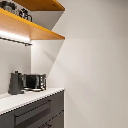 Luxury Penthouse In Area, Balcony & Parking Daire Tallinn